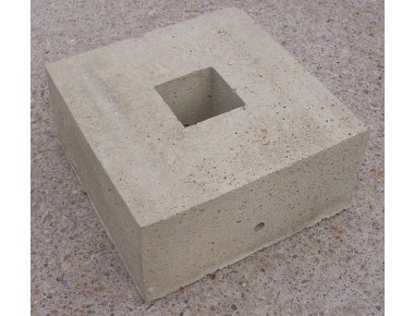 Plot beton de tente